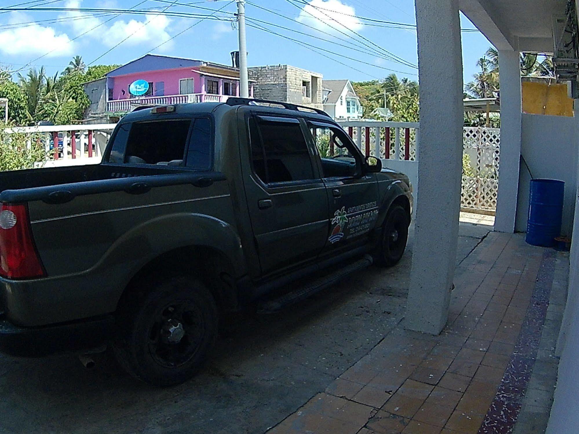 公寓 Rocky Cay Bay